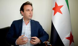 خالد خوجة يشرح أسباب مقاطعة أعضاء الهيئة العليا للمفاوضات لمؤتمر الرياض2 