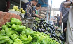 بعد حصار دام 29 يوماً.. دخول أول دفعة من المواد الغذائية والمحروقات إلى المناطق المحررة في حلب