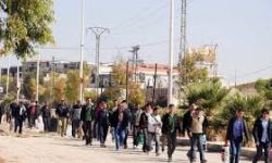 على غرار المعضمية.. 40 عائلة تغادر بلدة بقين إلى مضايا بطلب من مليشيا 