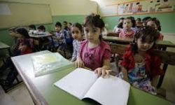 تركيا: نسعى لتوظيف 4200 مدرس لتعليم السوريين اللغة التركية