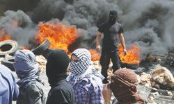 عشرات الآلاف يتظاهرون في جمعة «دمشق.. موعدنا قريب» ومصفحات النظام لأول مرة في حلب