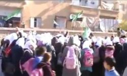 أخبار يوم الجمعة 25-11-2011م (جمعة الجيش الحر يحميني)